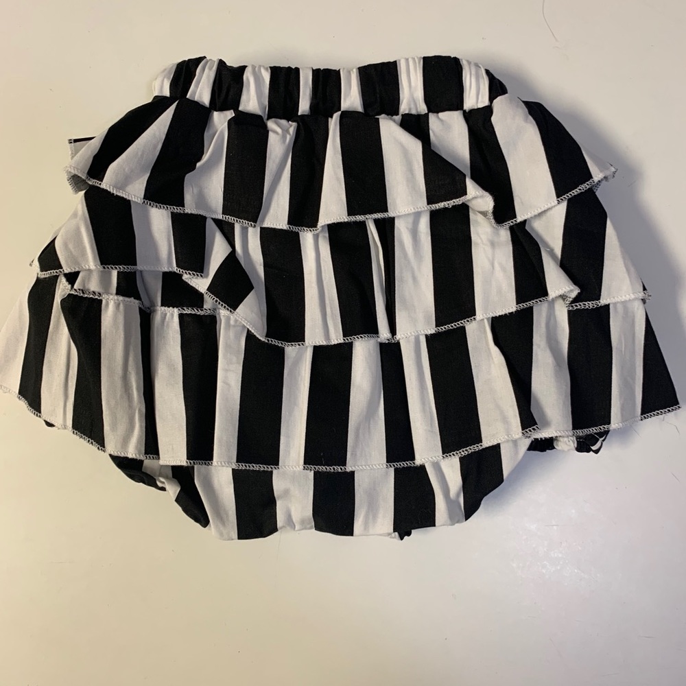 Loud Apparel Striped Ruffle Bloomers - Picture 2 of 3